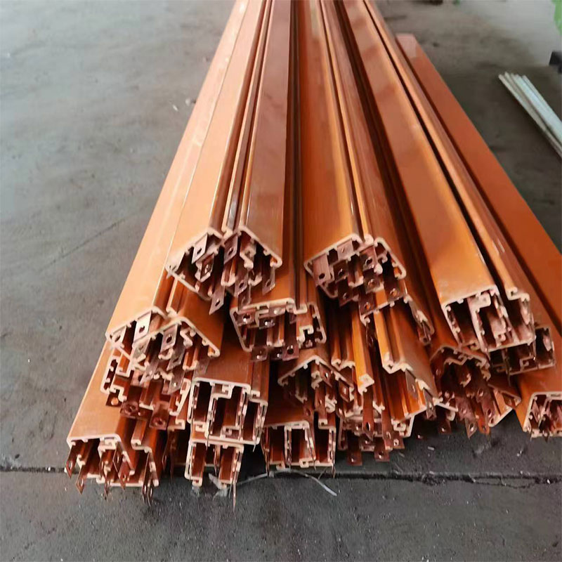 多极管式滑触线