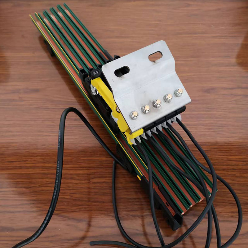 C型滑触线集电器